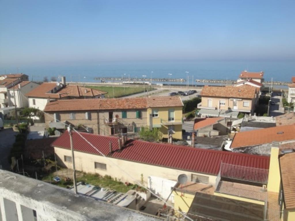 Terrazza Sul Mare Bed & Breakfast Fano Exterior photo